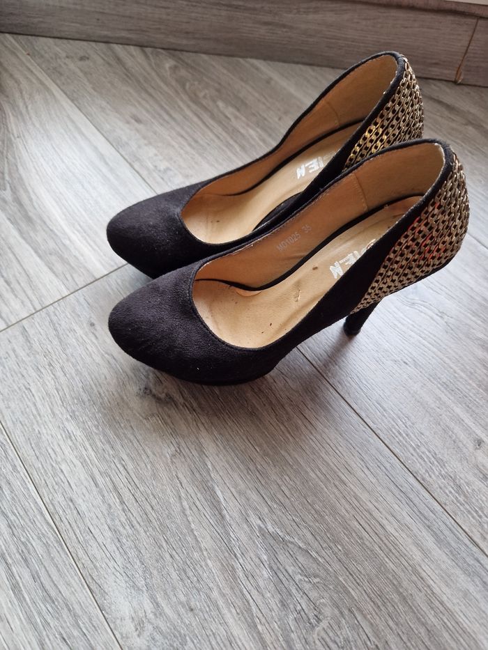 Chaussure à talon - photo numéro 3