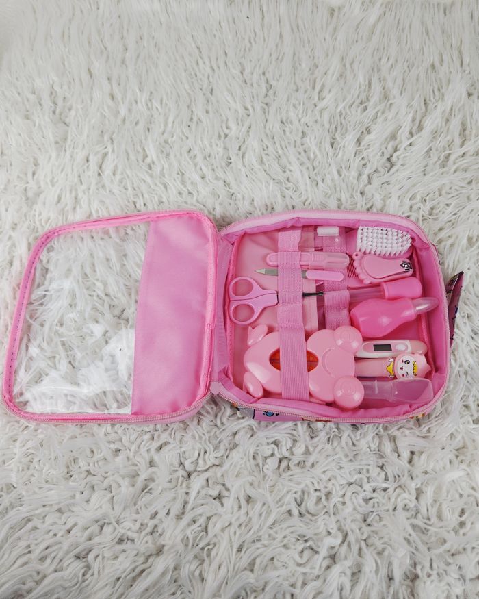 Kit de soin Tout en un pour bébé Neuf jamais servi marque Mon Petit Ange - photo numéro 4