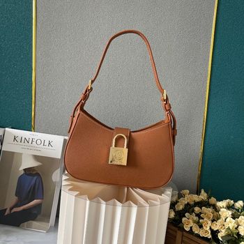 Louis Vuitton M24611
