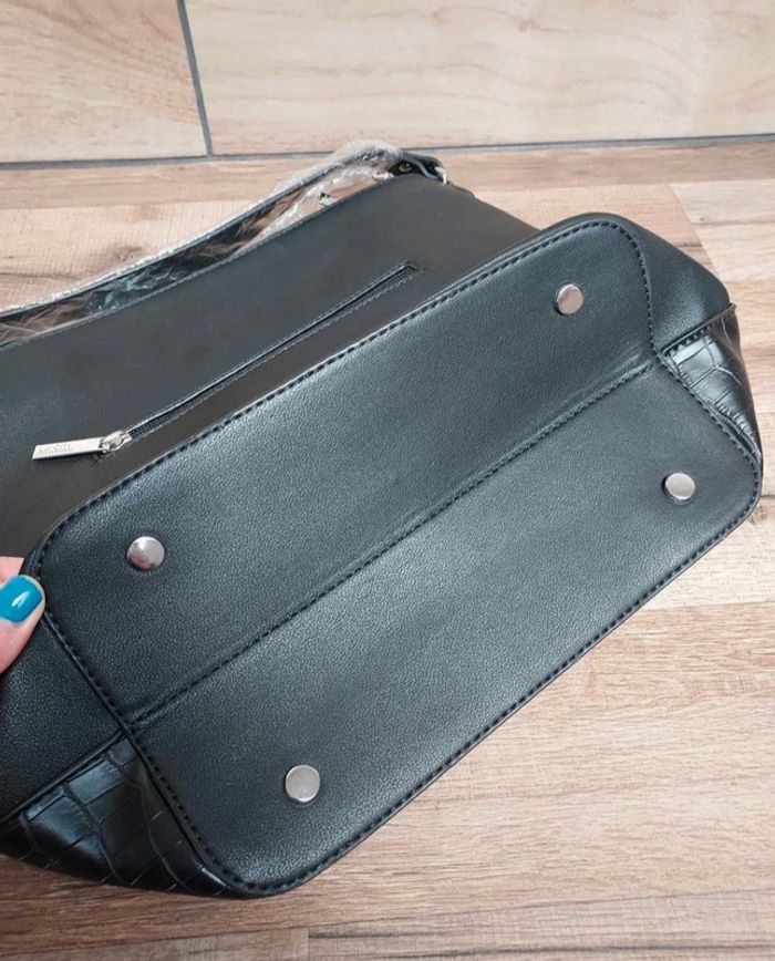 Superbe sac à main neuf La City - photo numéro 6