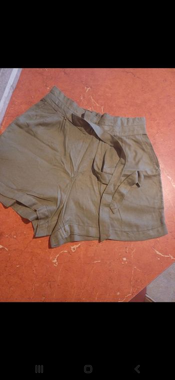 Short femme taille S