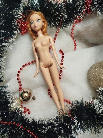 Barbie Anna - La reine des neiges