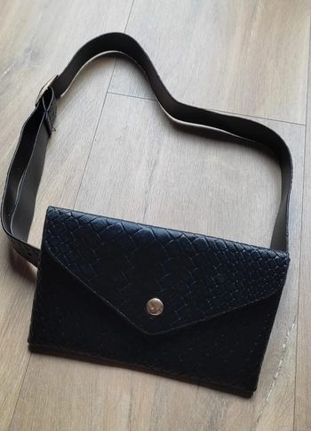 Sac banane a ceinture couleur noir