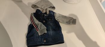 Veste en jeans taille 3 mois