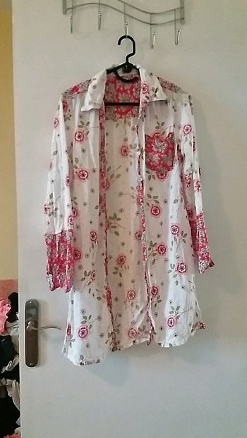 Chemise à fleur