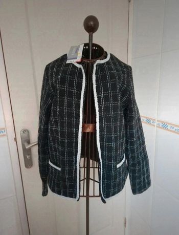Neuf jolie veste noir à carreaux blanc femme eldys taille M/38