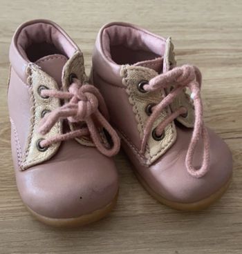 Chaussure 19