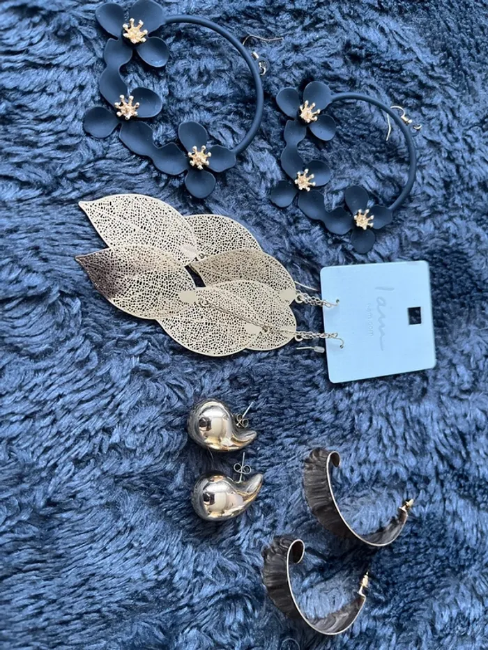 Lot boucles d’oreilles