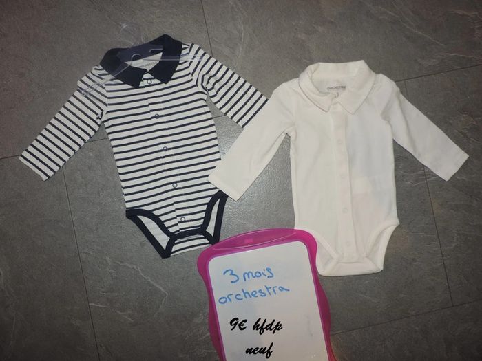 lot de 2 bodys polo orchestra taille 3 mois neuf