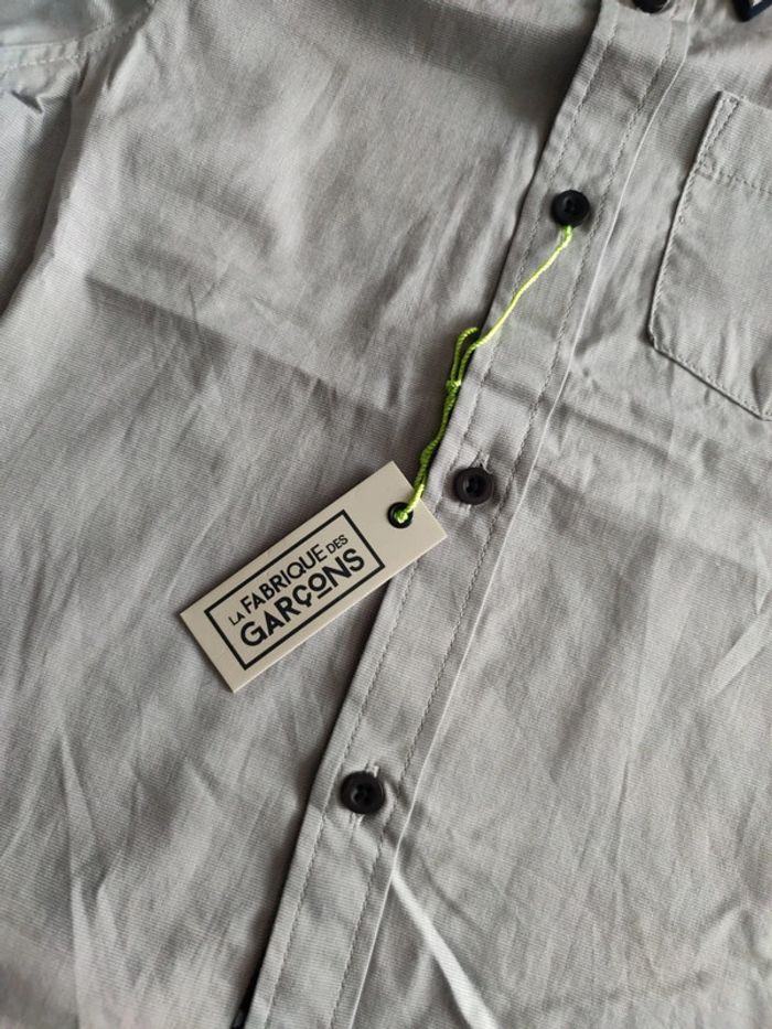Chemise garçon 5 ans neuve - photo numéro 3