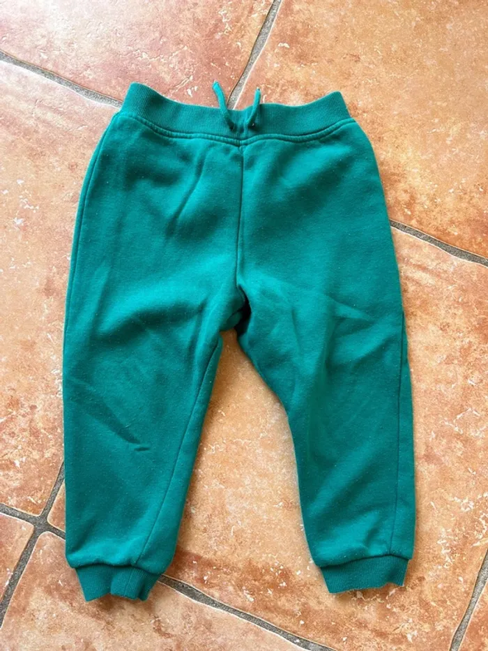 Lot 4 joggings Primark 2/3ans - photo numéro 8