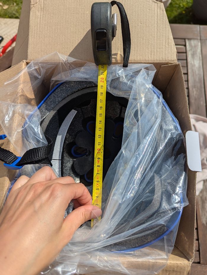 Casque vélo avec oreilles de chat pjmasks - photo numéro 7