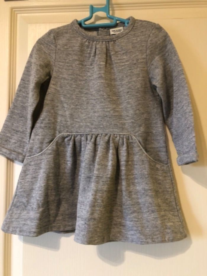 Robe grise brillante matière sweat