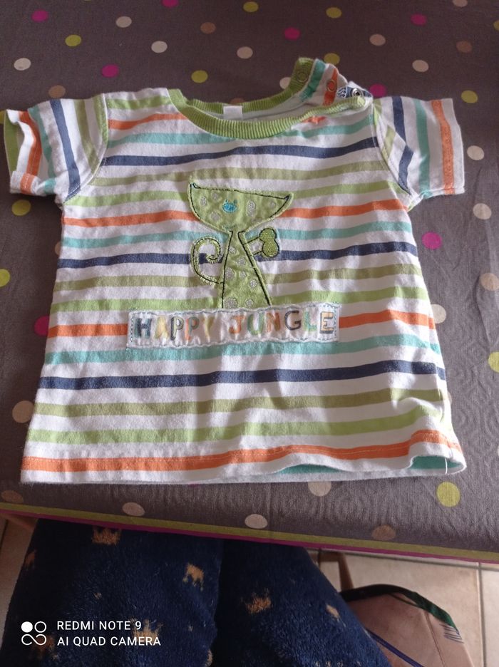Un t-shirt de 6 mois - photo numéro 2
