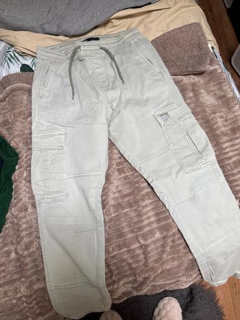 Pantalon cargo