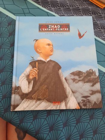 Superbe livre Zhao, l'enfant Peintre Anne Jonas