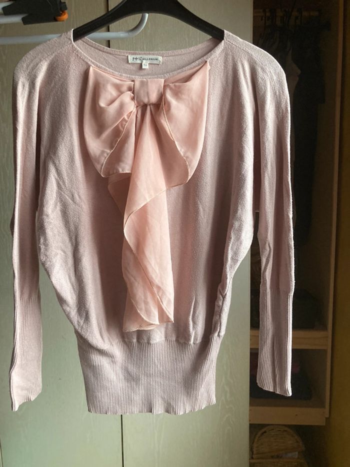 Superbe pull rose pastel Millenium avec noeud en soie taille unique