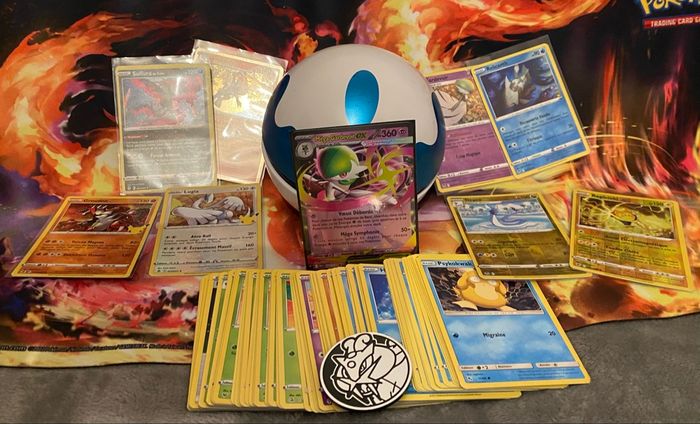 Lot carte Pokémon avec pokeball