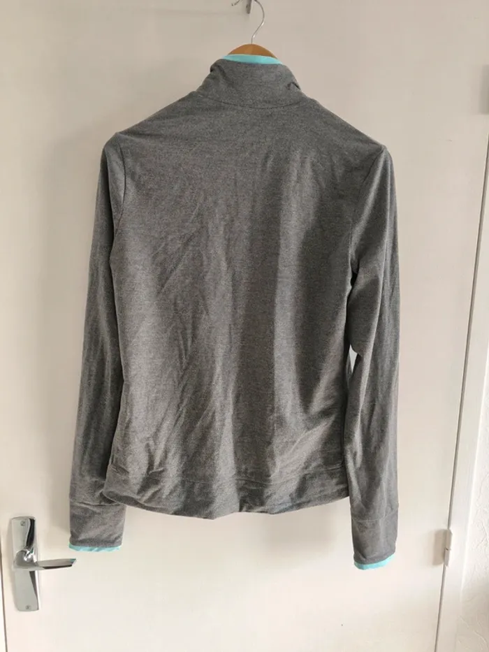 Veste sport grise domyos - photo numéro 3
