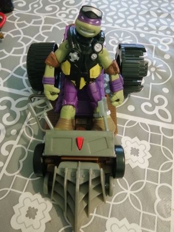 Quad tortue ninja et sa tortue