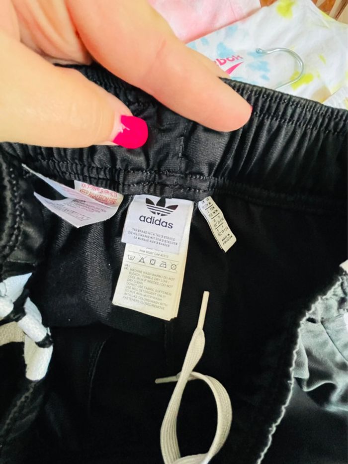 Ensemble adidas Firebird état neuf 11/12 ans - photo numéro 7