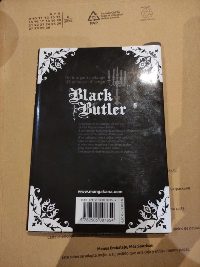 Manga black butler tome 1 - photo numéro 2