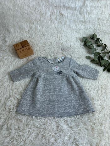 🌟 Robe grise Smiley Baby – Taille 3 mois
