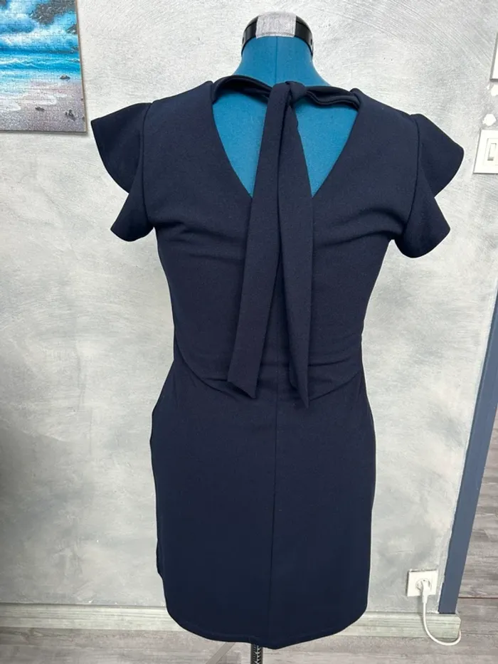 Robe ajustée - photo numéro 2