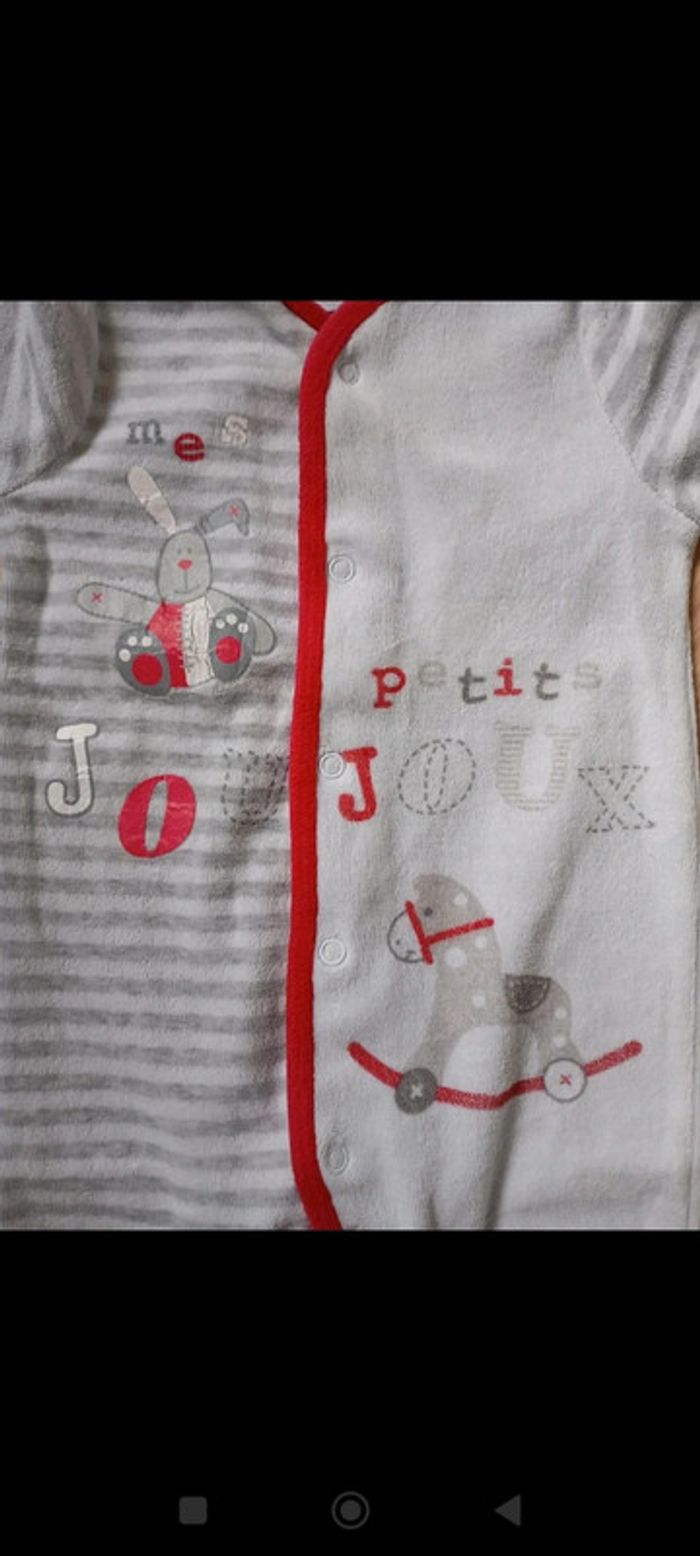 Pyjama 6 mois - photo numéro 3