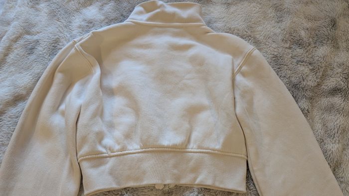 Veste Crop Top Bershka taille XS - photo numéro 7