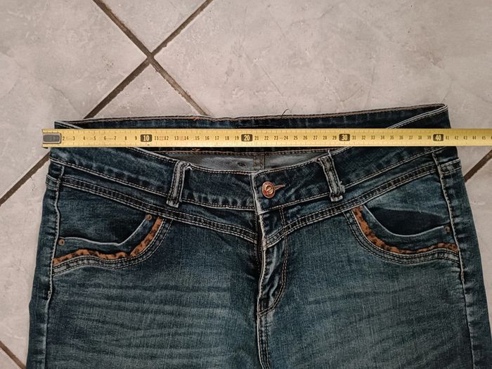 Jeans taille 38 - photo numéro 3