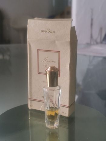 Miniature Madame Rochas