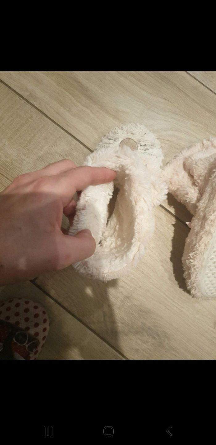Chaussons peluches fille 34 - photo numéro 5