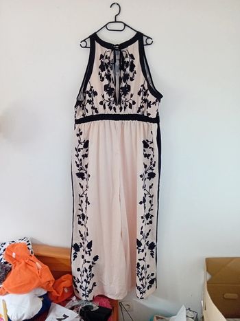 Combinaison neuve taille 48
