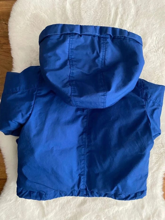 Beau manteau 18 mois burberry - photo numéro 2