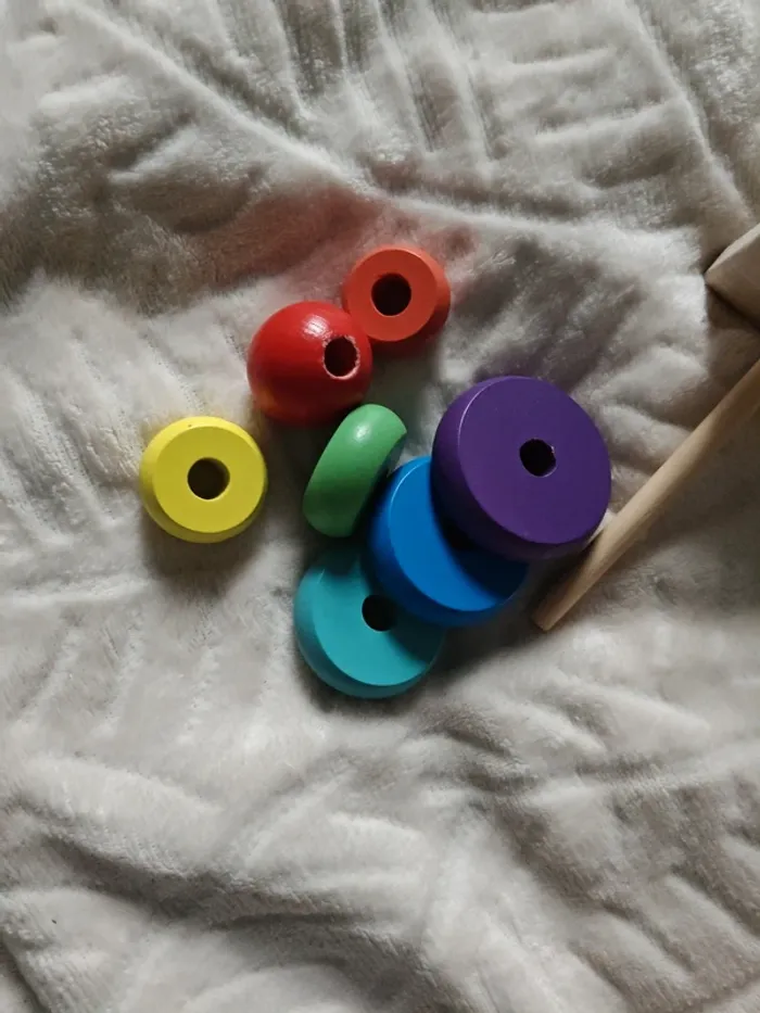 Jeu à empiler en bois type montessori - photo numéro 6