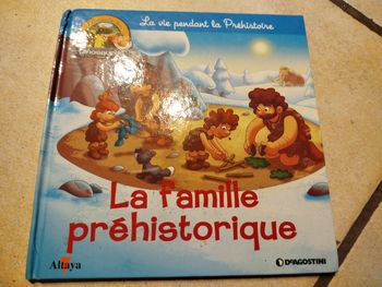 Livre sur la famille préhistorique
