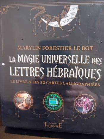 Carte la magie universelle des lettres hébraïque