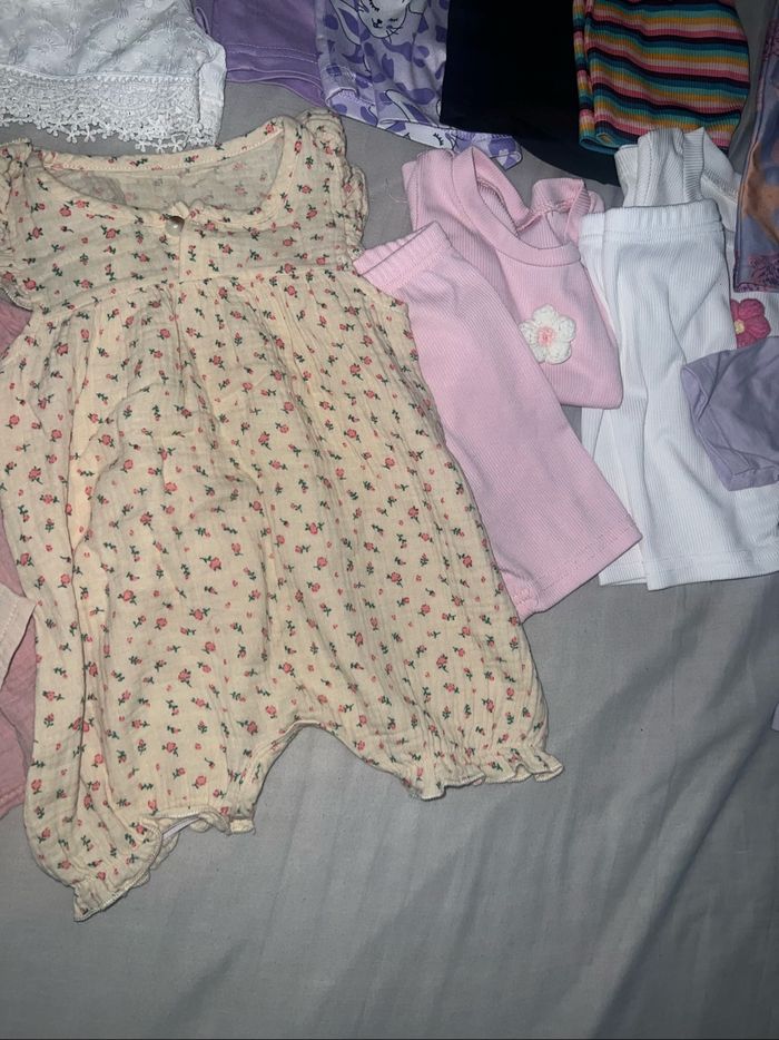Lots de vêtements bébé fille - photo numéro 4