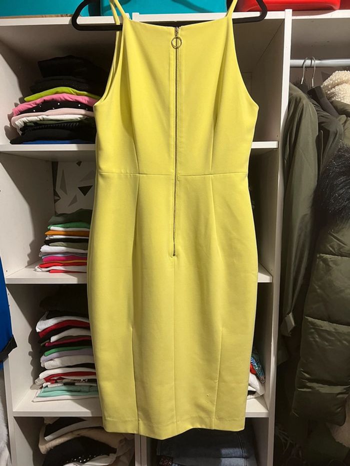 Robe cintrée - photo numéro 3
