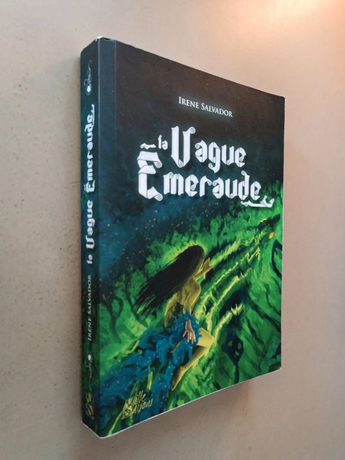 Irène Salvador la vague émeraude - photo numéro 5