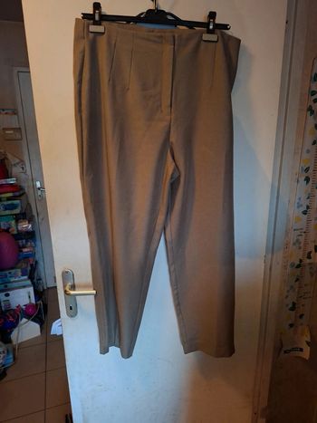 Pantalon droit kiabi 46