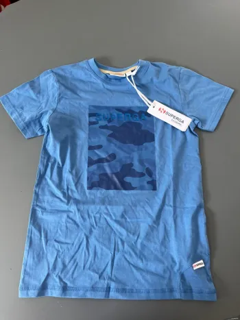 T-shirt neuf