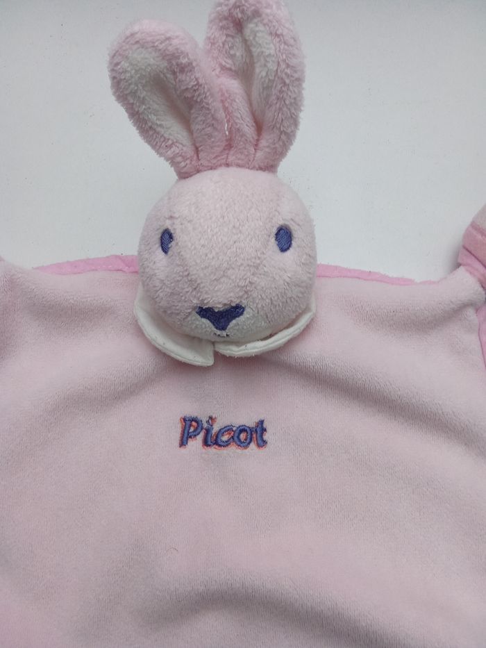 Doudou fille rose lapin marque picot - photo numéro 2