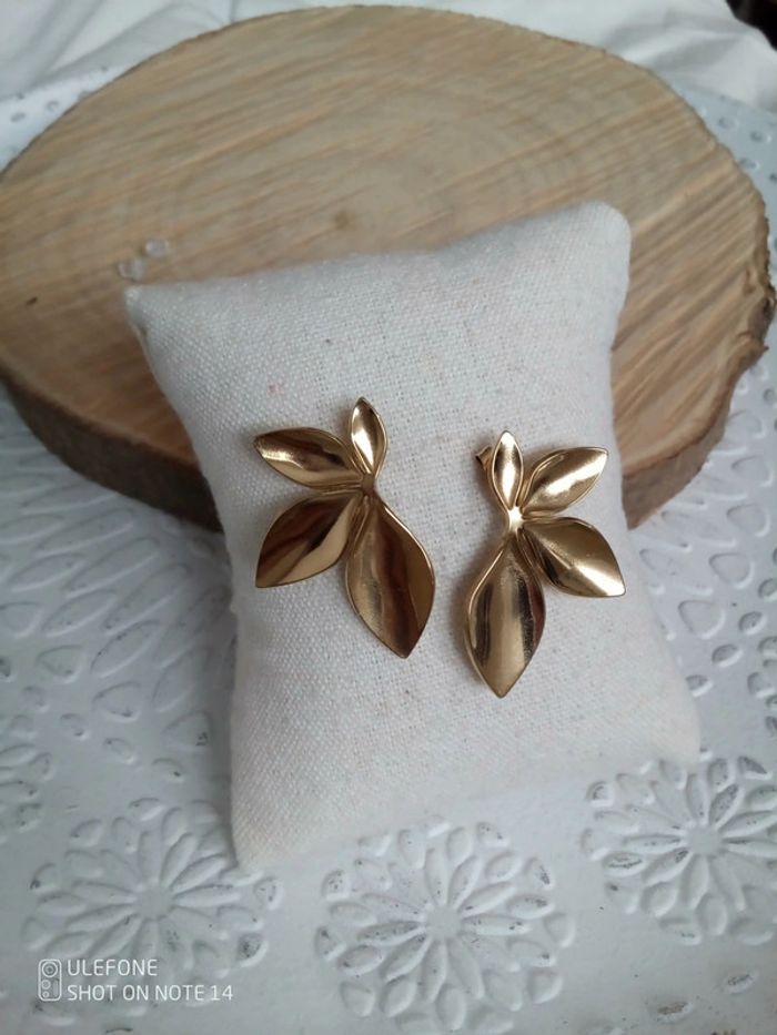 Boucles d'oreilles feuilles bohèmes dorées