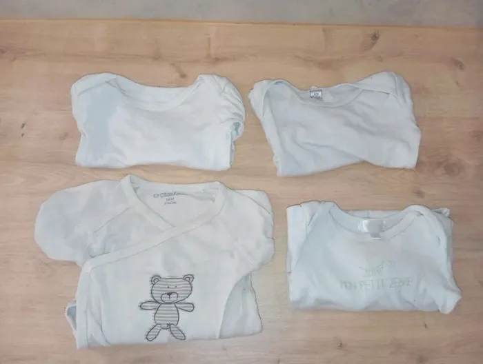 Lot bodies garçon