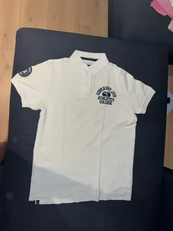 Polo blanc superdry taille M
