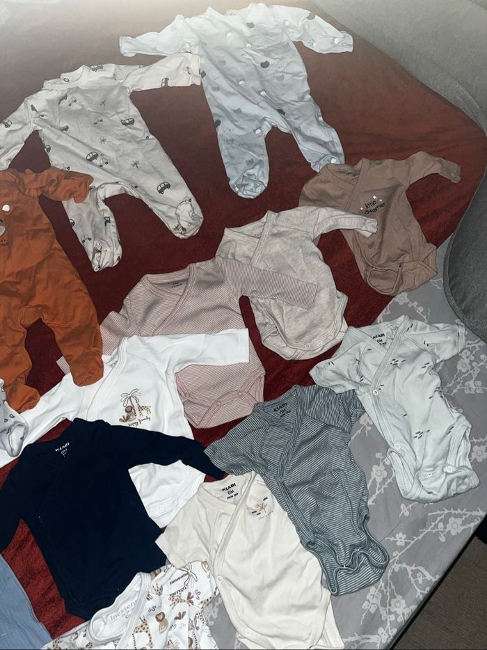 Vêtements pour bébé - photo numéro 8