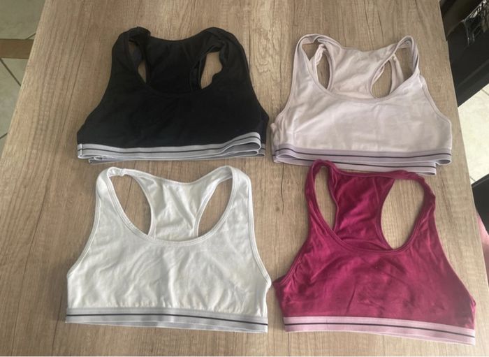 Lot de 7 brassières