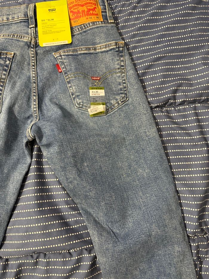 Jean’s Lévis  511 slim taille 41 - photo numéro 3